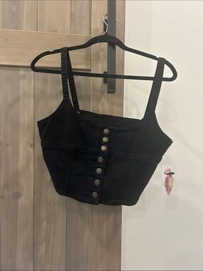 Black denim Button-Front Crop Top